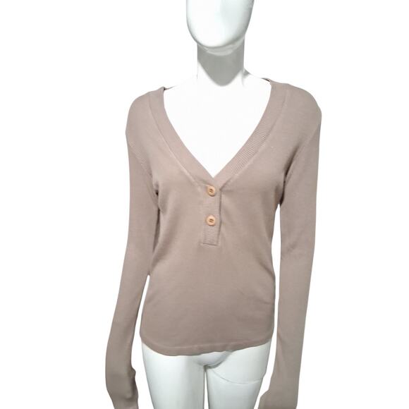 Monrow Quiet Luxury Women's size M Ribbed Grungecore Preppy Fitted Henley Top - Picture 1 of 11